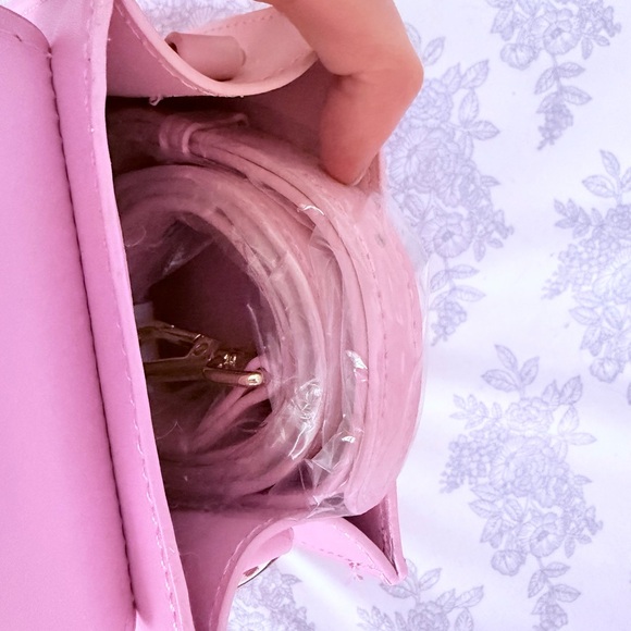 Barbie by Truly limited Edition mini bag - Picture 2 of 2